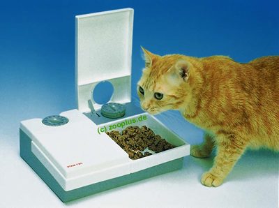 Pet Mate C20 Automatic Pet Feeder  Pet Mate C 20 - Product image.
